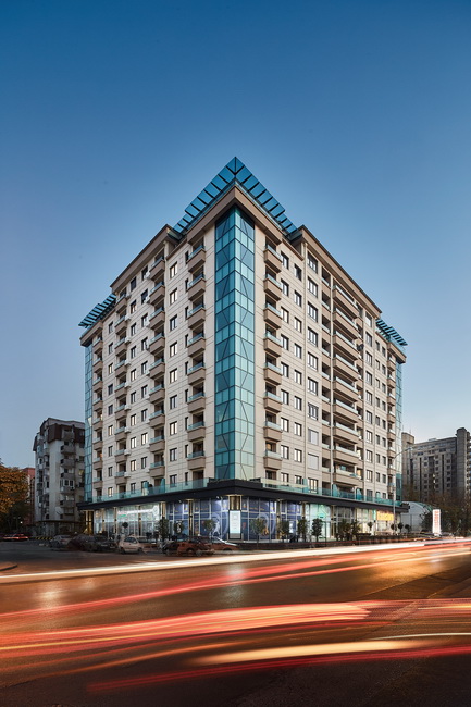 Адора Diamond Garden
